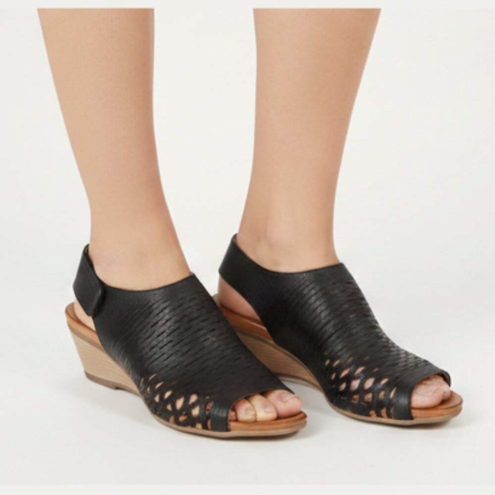Bueno Black Woven Leather Sandals
